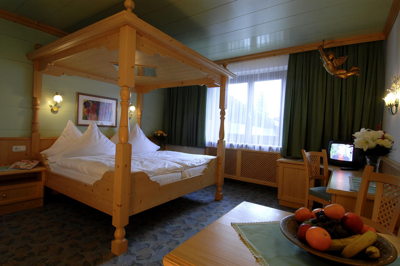 Gasthof Mauth Hotel Санкт Йохан ин Тирол Екстериор снимка