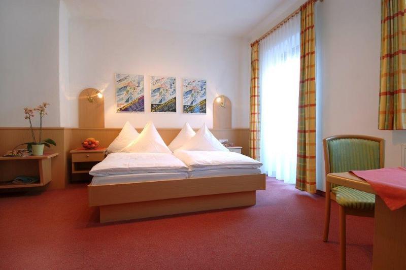 Gasthof Mauth Hotel Санкт Йохан ин Тирол Екстериор снимка